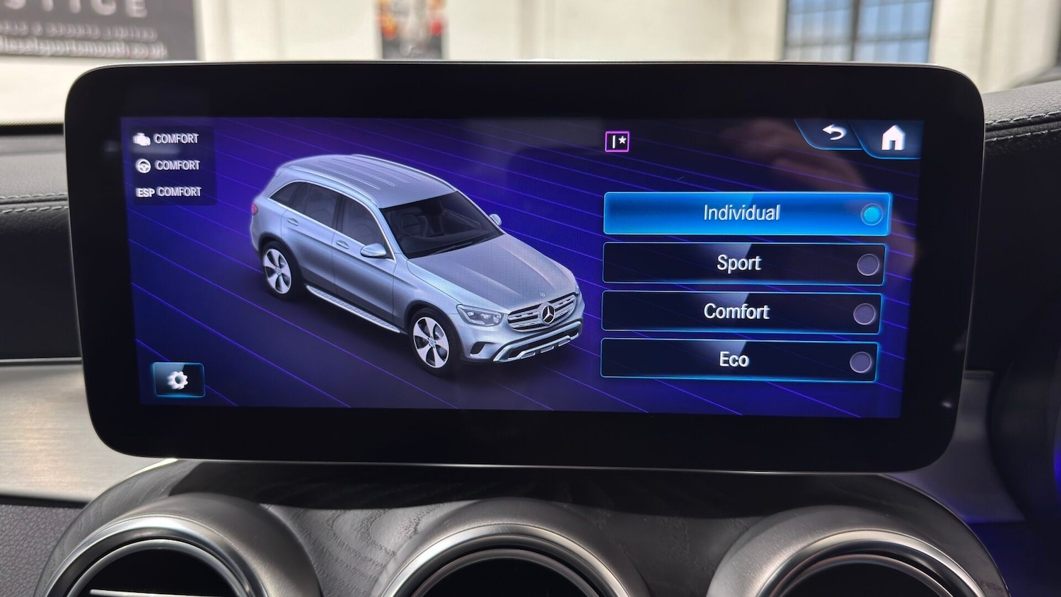 Used Mercedes-Benz GLC 2022 for sale - 77226204: Photo 86