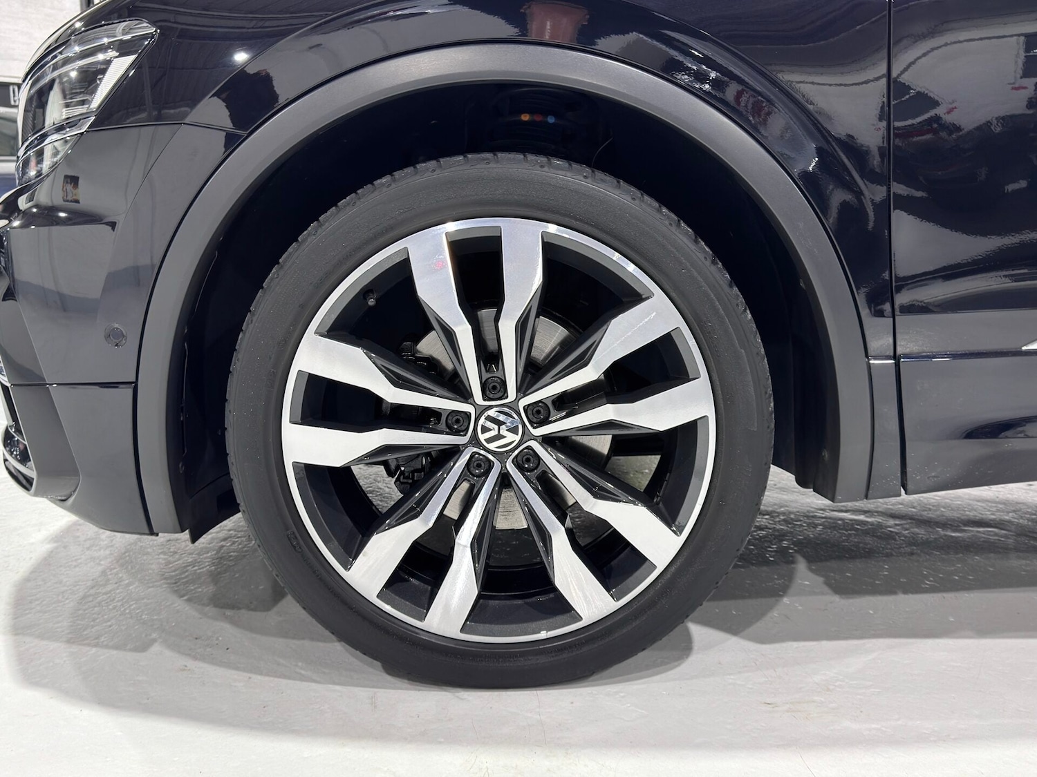 Used Volkswagen Tiguan 2019 for sale - 77240739: Photo 10