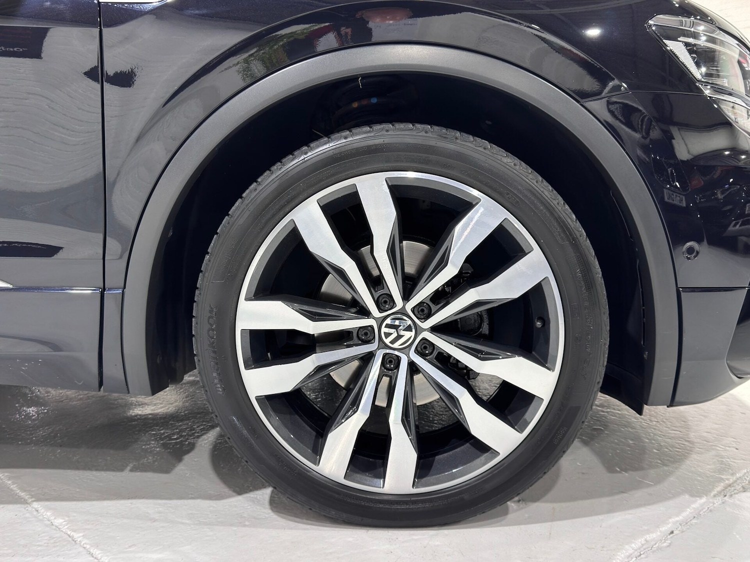 Used Volkswagen Tiguan 2019 for sale - 77240739: Photo 12