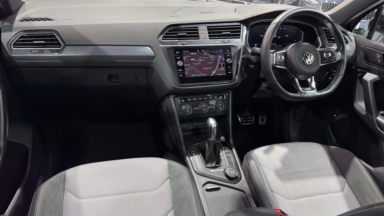 Used Volkswagen Tiguan 2019 for sale - 77240739: Photo 21