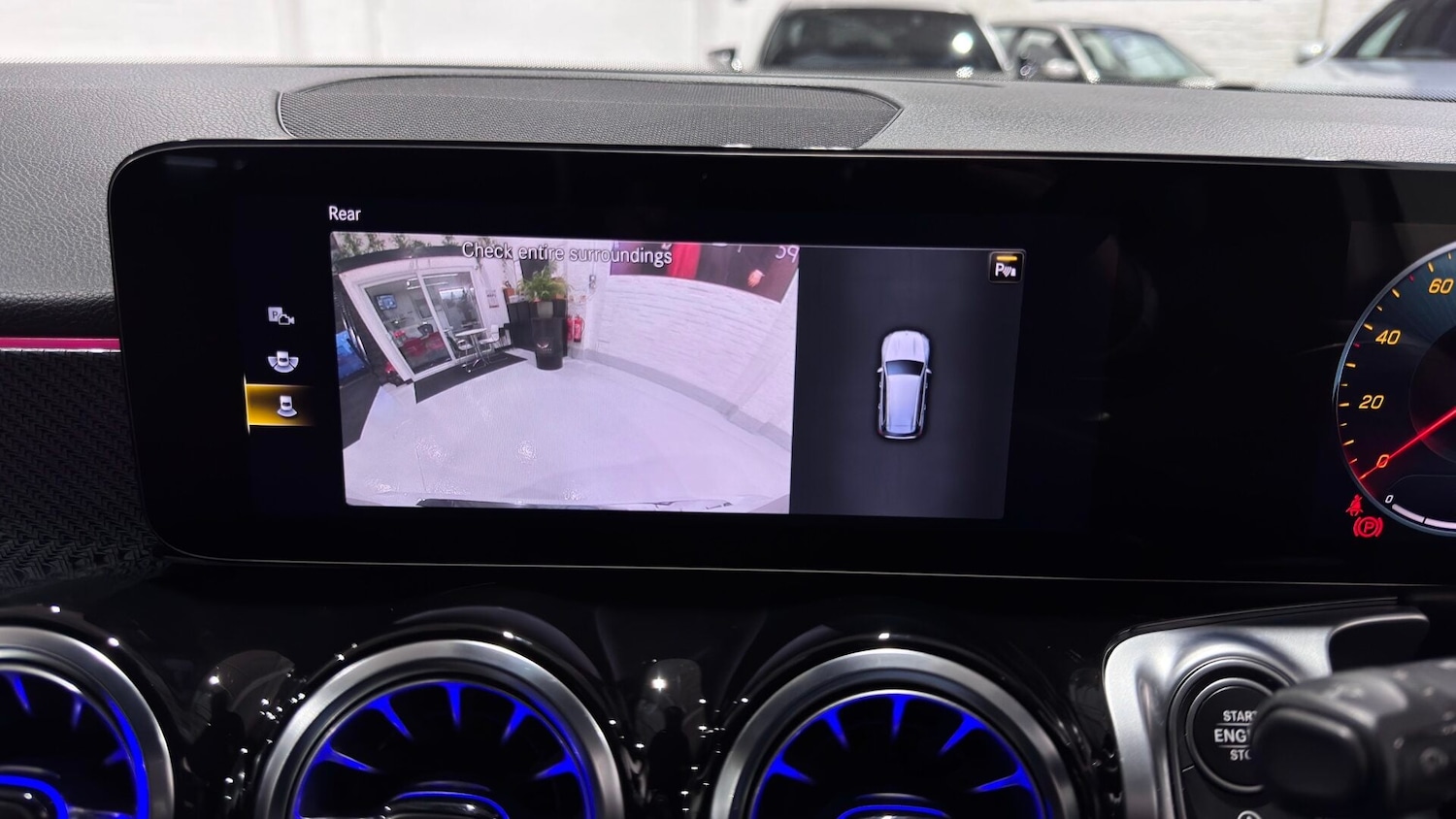 Used Mercedes-Benz GLB 2022 for sale - 77368097: Photo 32