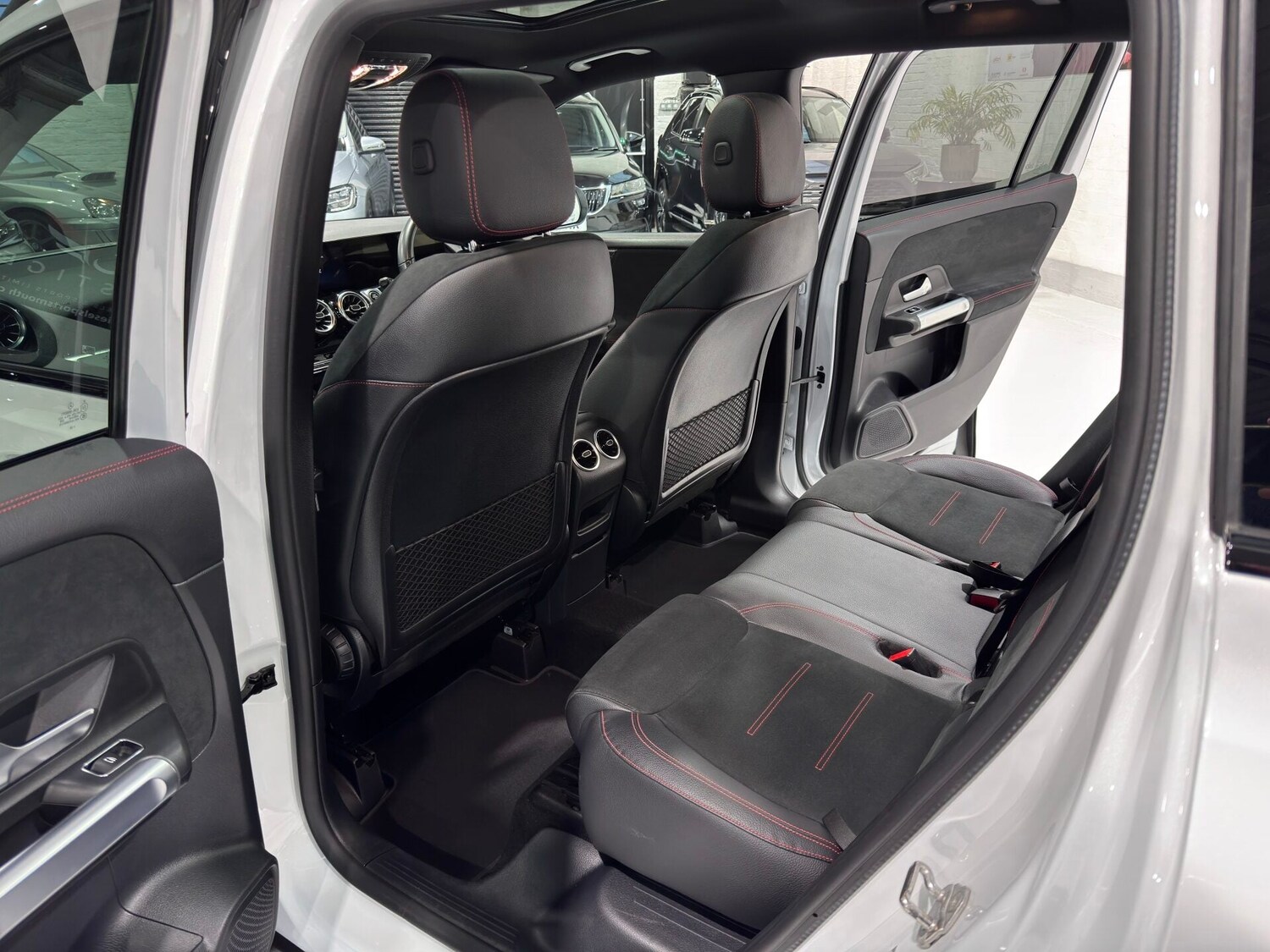 Used Mercedes-Benz GLB 2022 for sale - 77368097: Photo 45