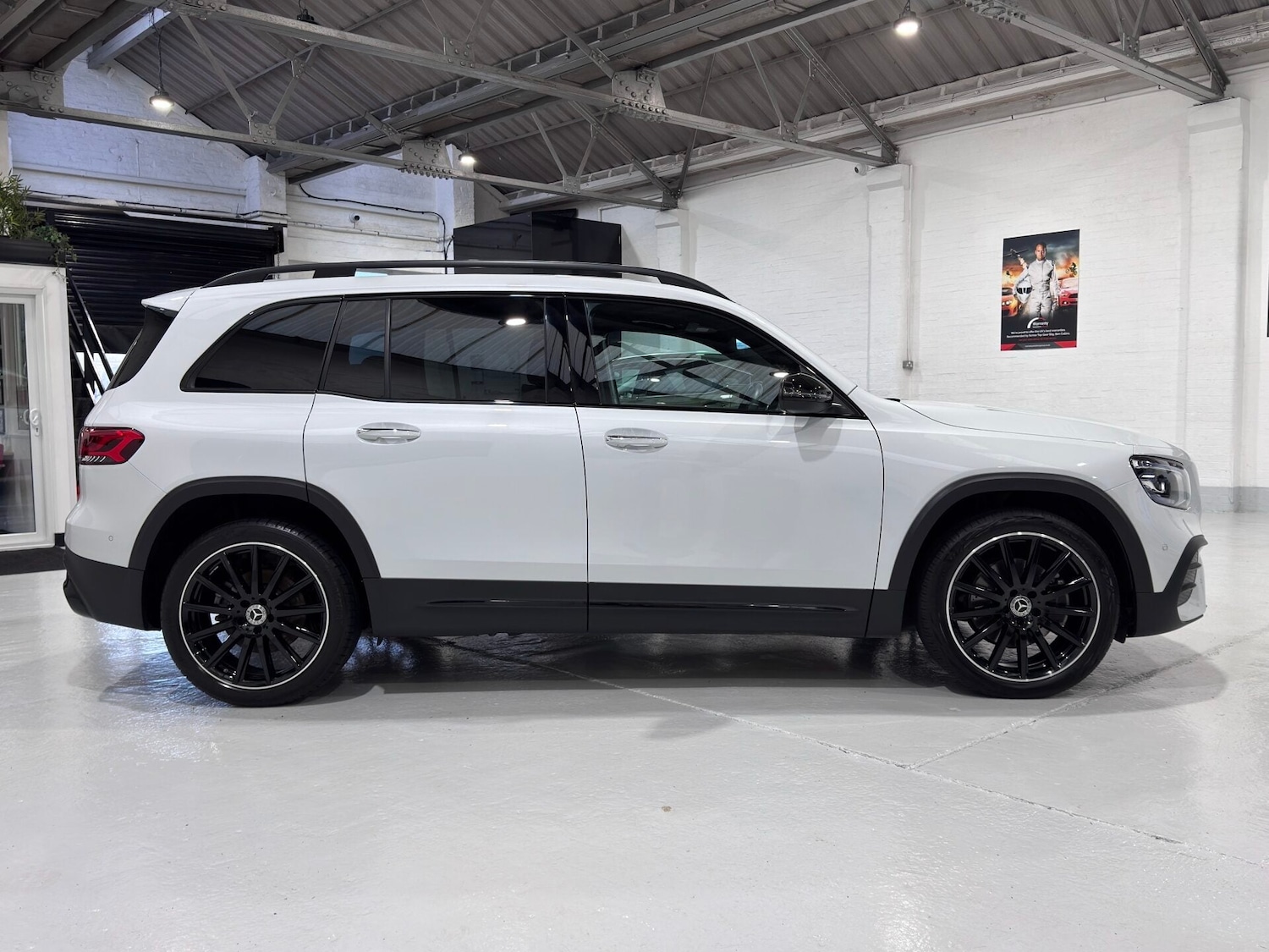 Used Mercedes-Benz GLB 2022 for sale - 77368097: Photo 5