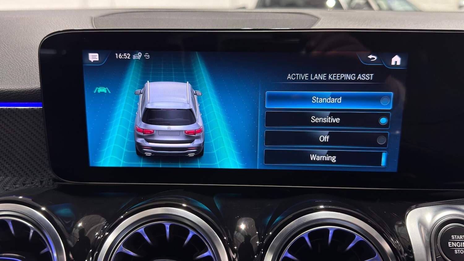 Used Mercedes-Benz GLB 2022 for sale - 77368097: Photo 65