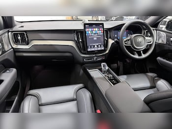 Used Volvo XC60 2025 for sale - 78827187: Photo