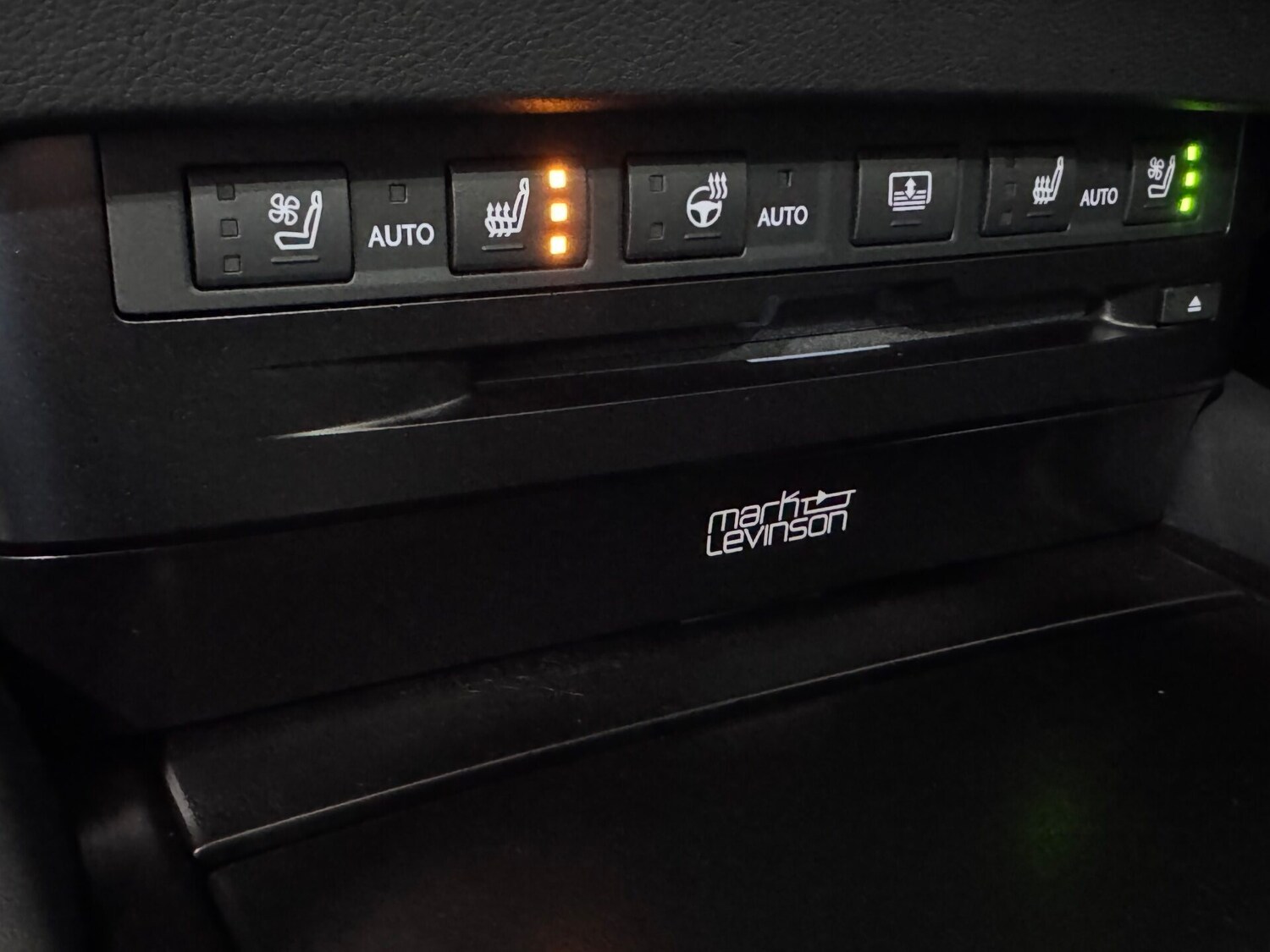 Used Lexus ES 2022 for sale - 77391794: Photo 16