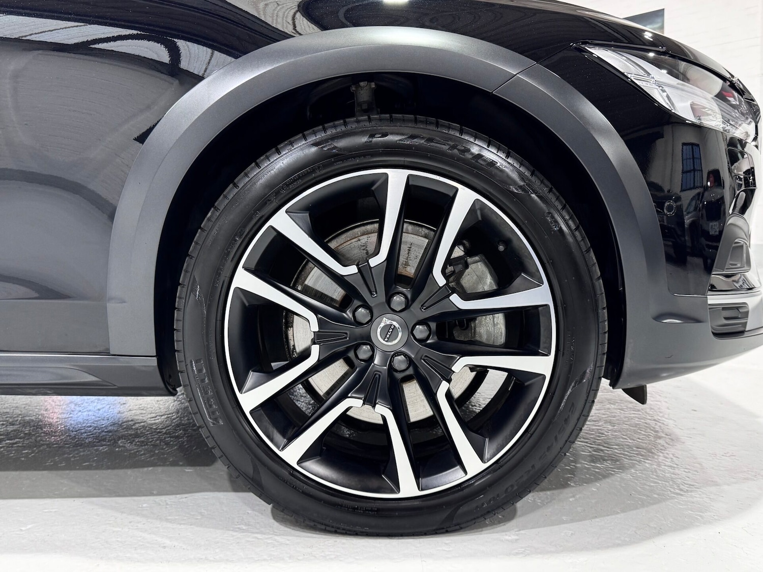 Used Volvo V90 2023 for sale - 76615689: Photo 20