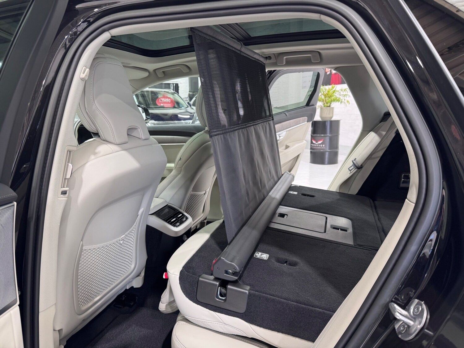 Used Volvo V90 2023 for sale - 76615689: Photo 34