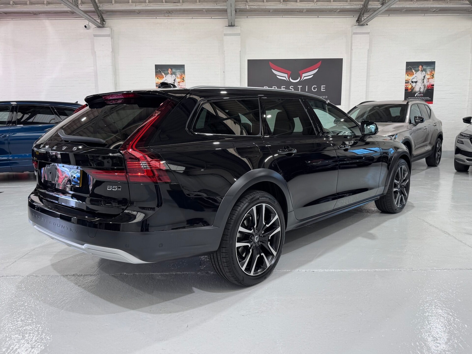 Used Volvo V90 2023 for sale - 76615689: Photo 37