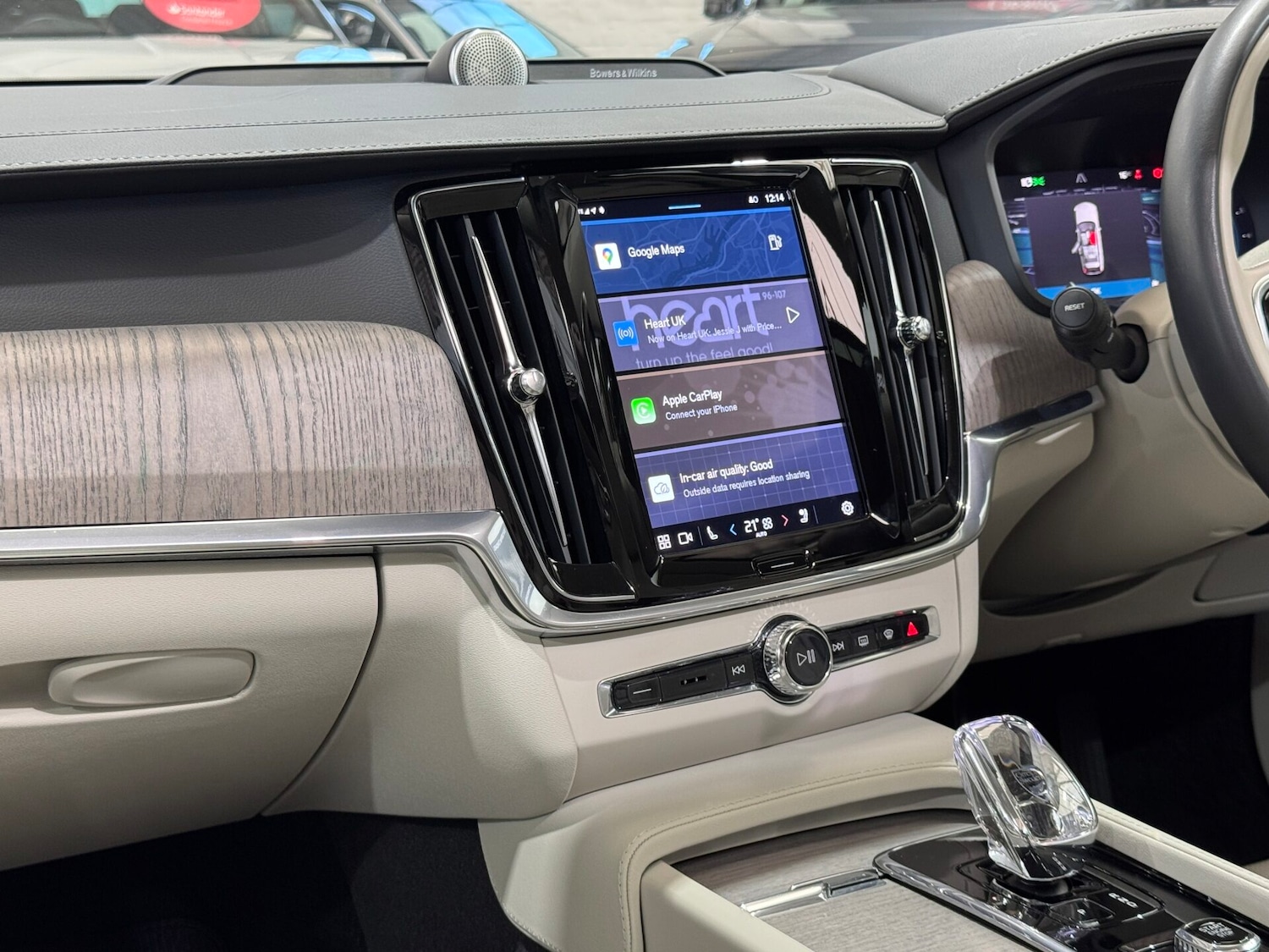 Used Volvo V90 2023 for sale - 76615689: Photo 49