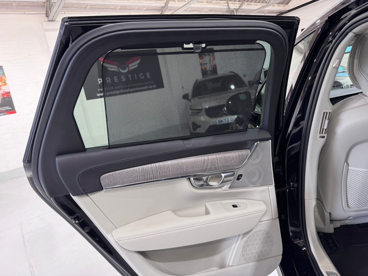 Used Volvo V90 2023 for sale - 76615689: Photo 52