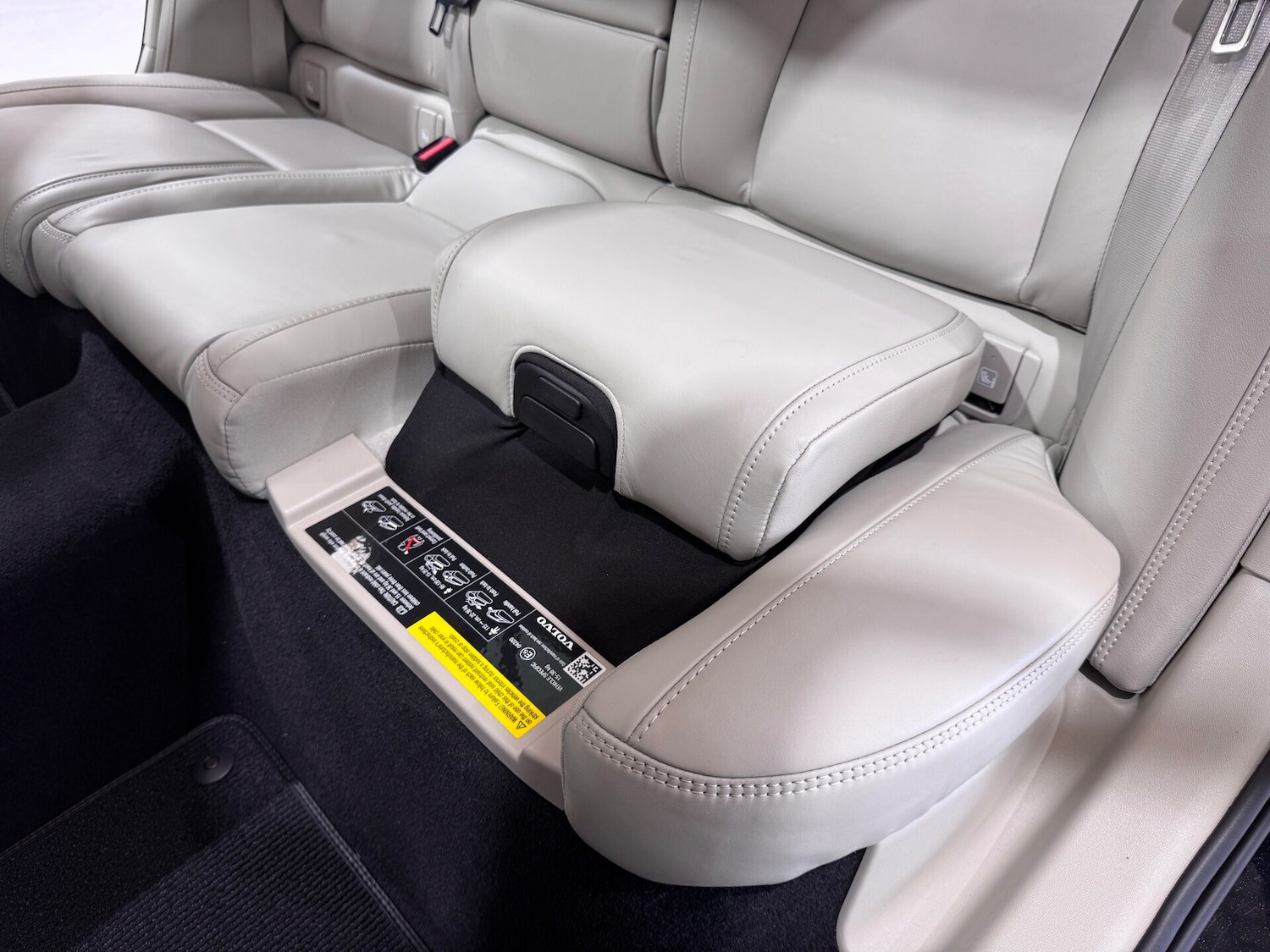 Used Volvo V90 2023 for sale - 76615689: Photo 58