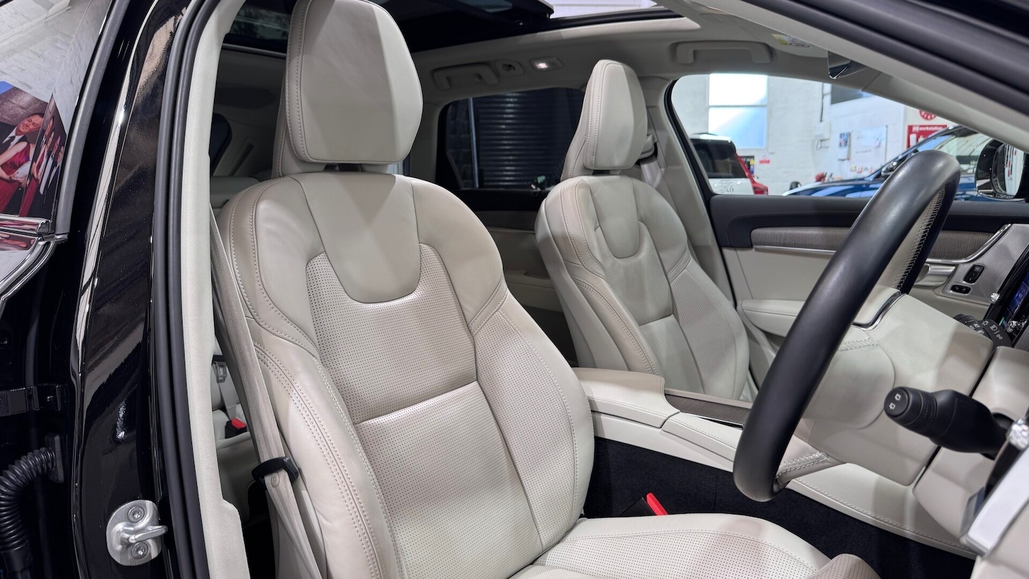 Used Volvo V90 2023 for sale - 76615689: Photo 66