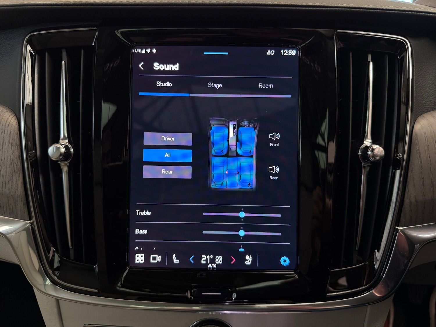 Used Volvo V90 2023 for sale - 76615689: Photo 92