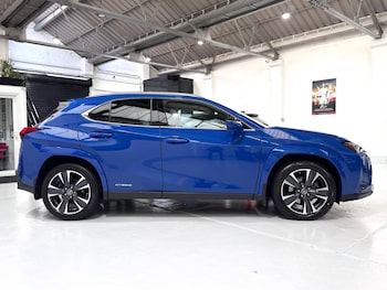 Used Lexus UX 2022 for sale - 77758847: Photo