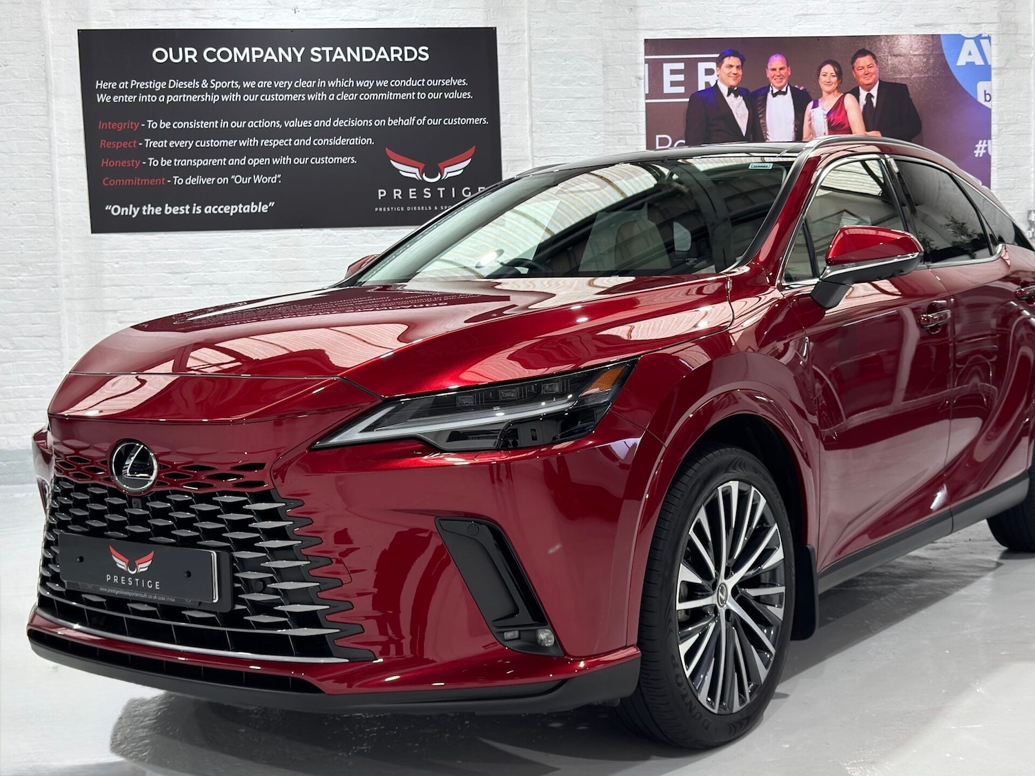 Used Lexus RX 2023 for sale - 77555957: Photo 8