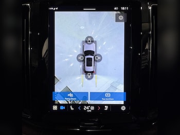 Used Volvo XC60 2023 for sale - 77758850: Photo