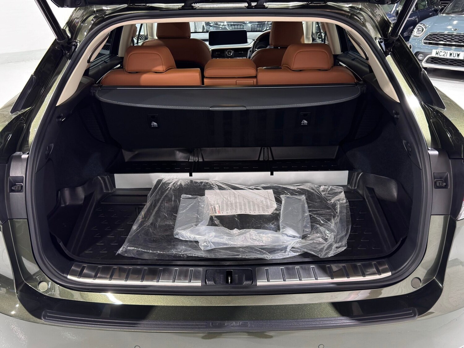 Used Lexus RX 2022 for sale - 77368050: Photo 30