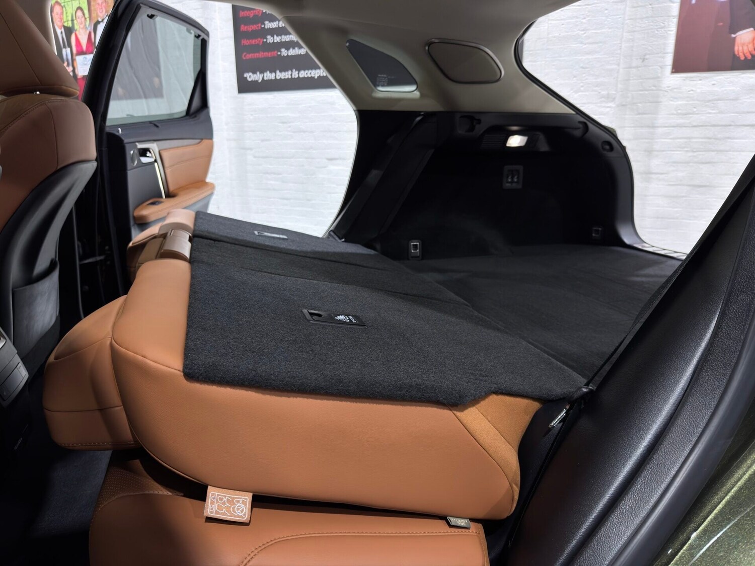 Used Lexus RX 2022 for sale - 77368050: Photo 36