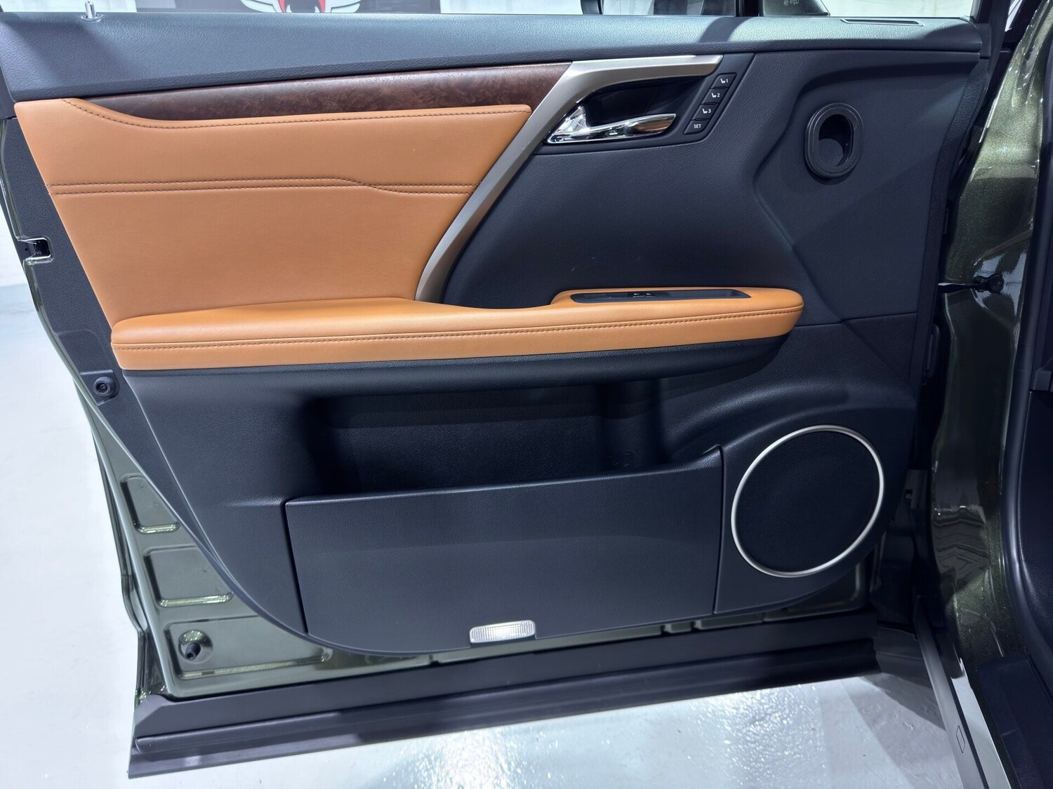 Used Lexus RX 2022 for sale - 77368050: Photo 59