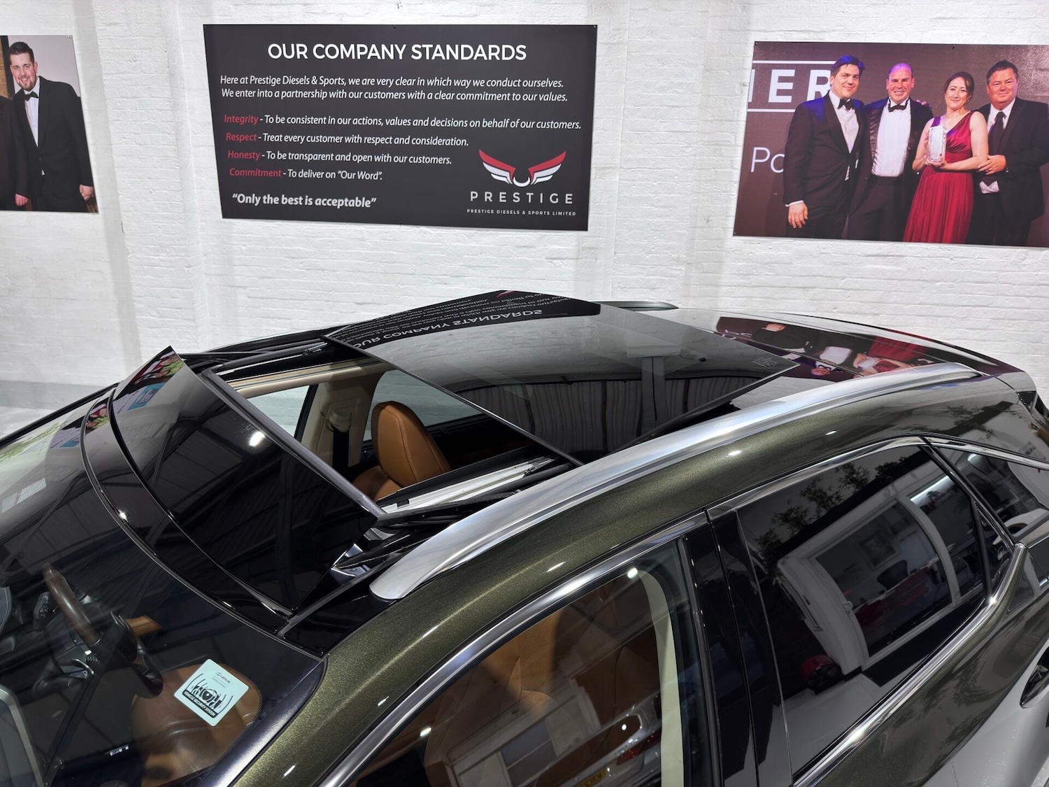 Used Lexus RX 2022 for sale - 77703327: Photo 2