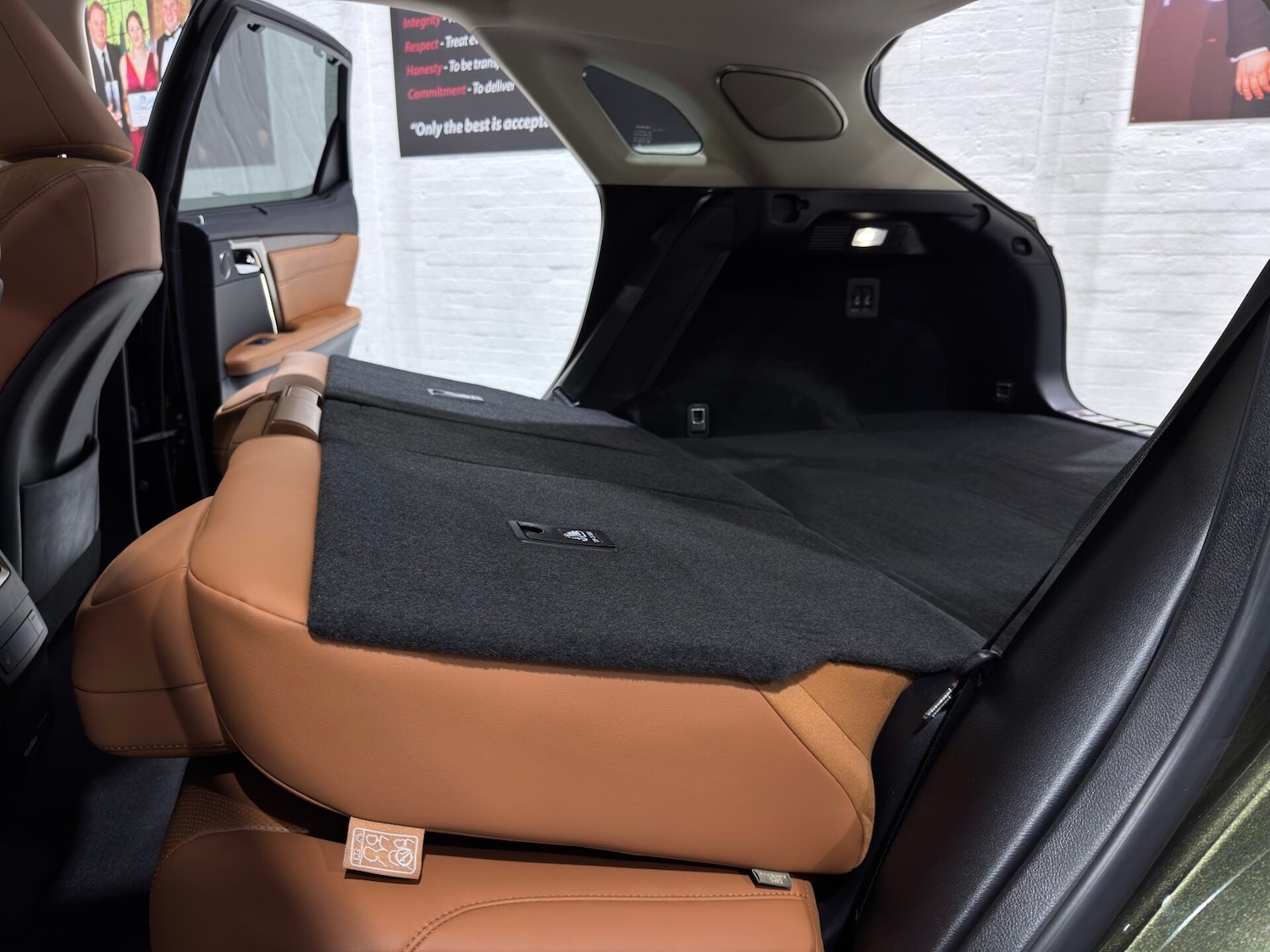 Used Lexus RX 2022 for sale - 77703327: Photo 36