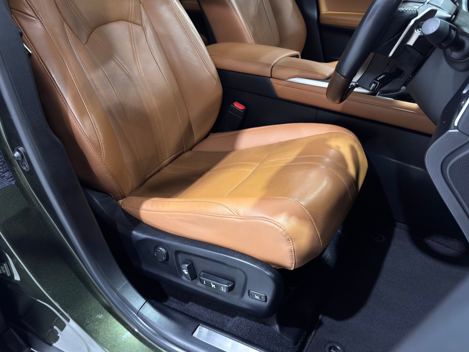 Used Lexus RX 2022 for sale - 77703327: Photo 50