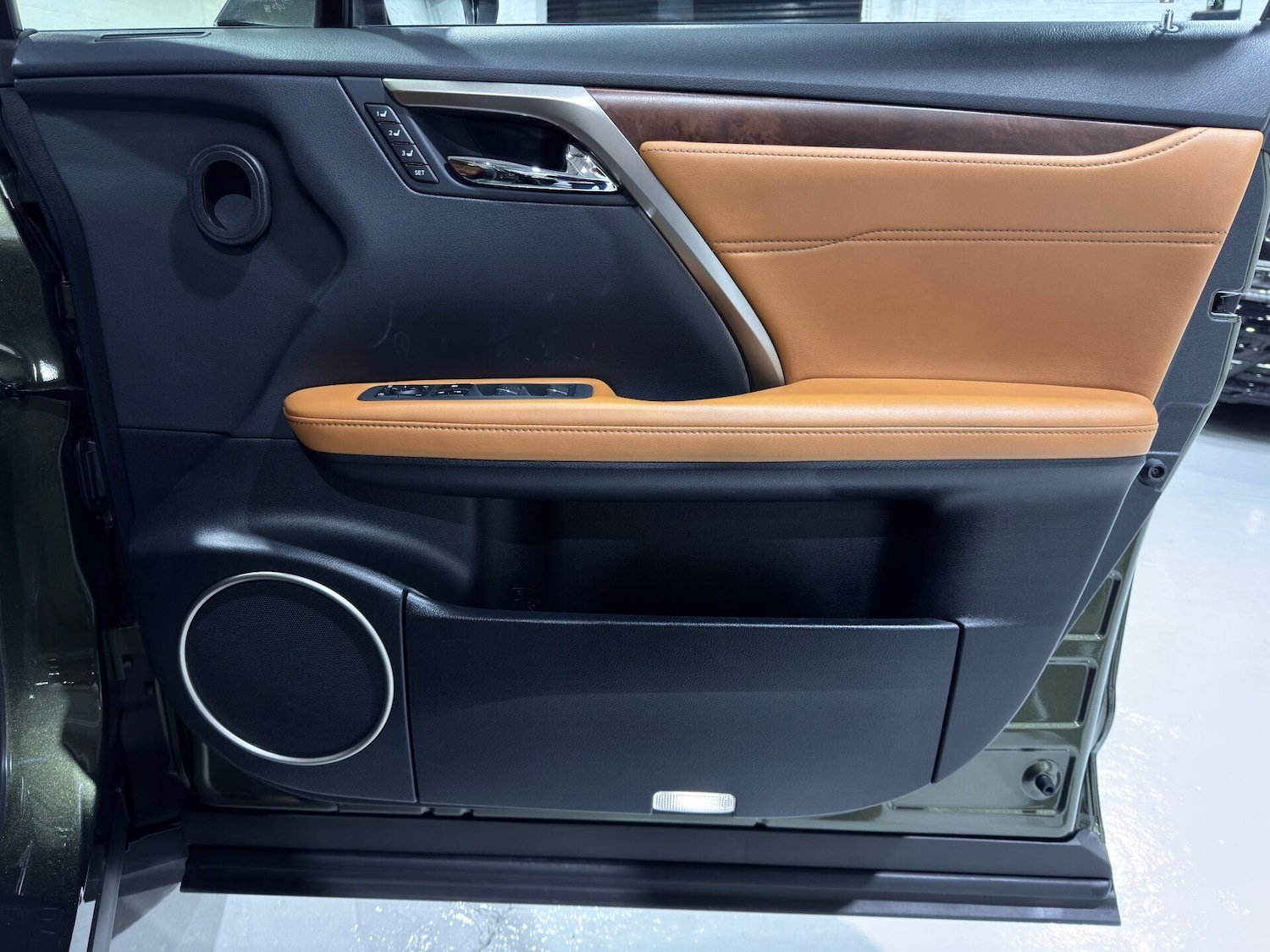 Used Lexus RX 2022 for sale - 77703327: Photo 52