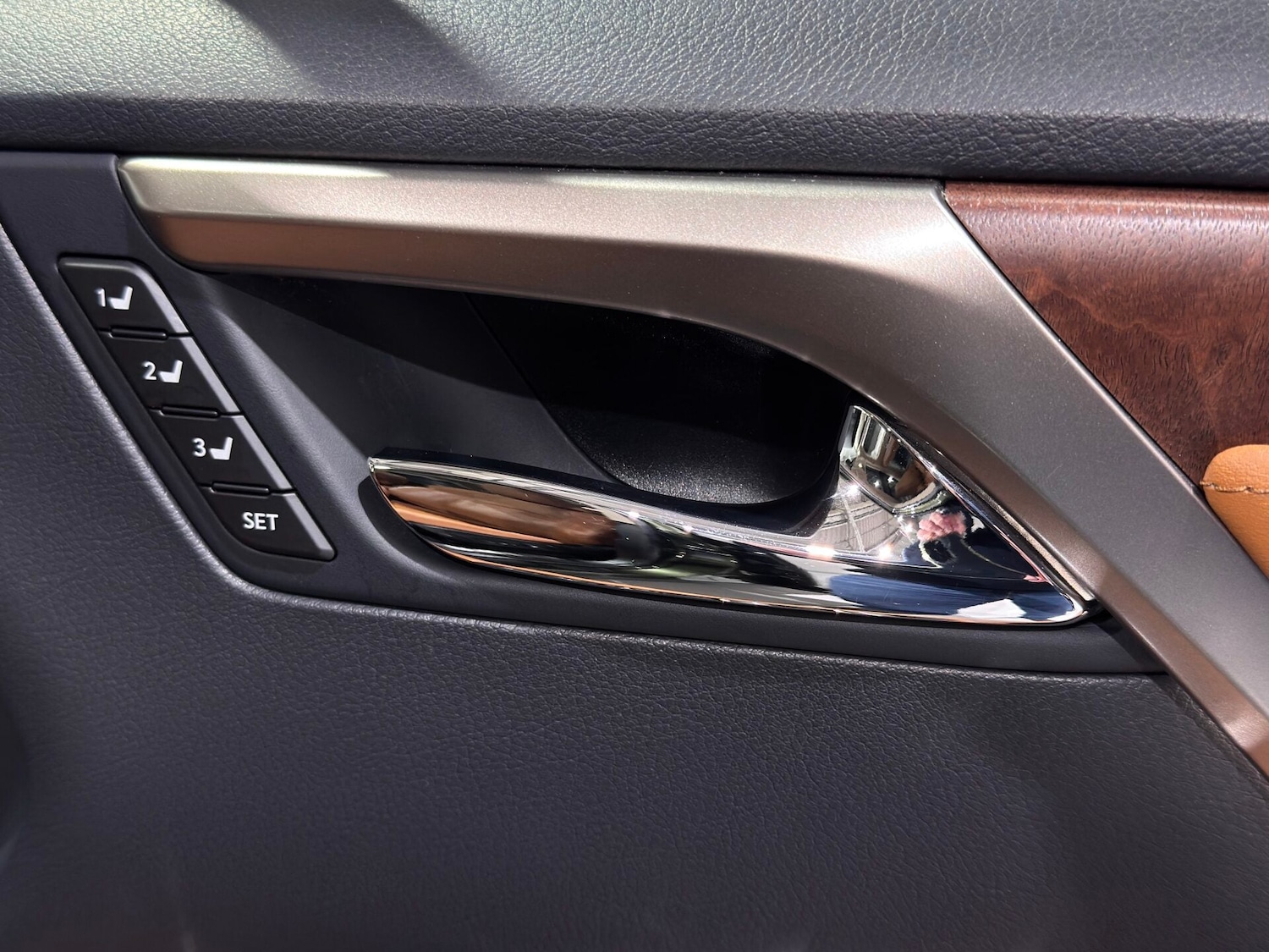 Used Lexus RX 2022 for sale - 77703327: Photo 53