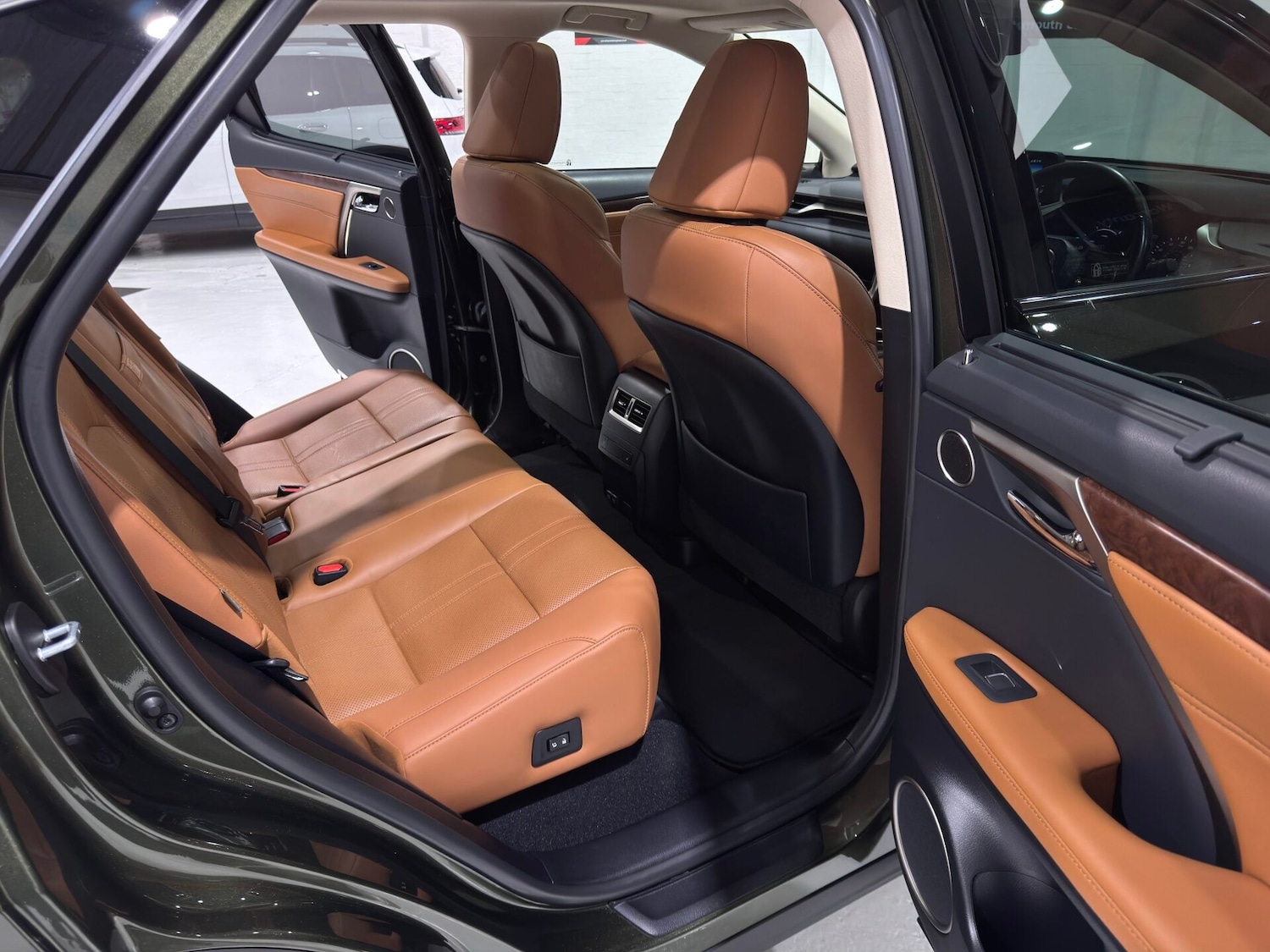 Used Lexus RX 2022 for sale - 77703327: Photo 68