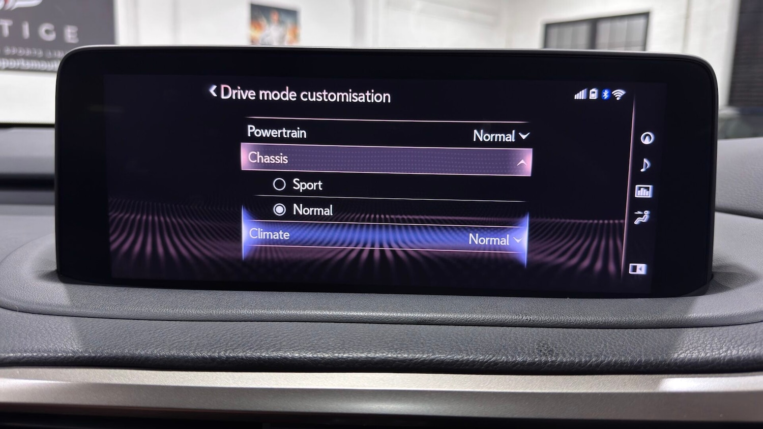 Used Lexus RX 2022 for sale - 77703327: Photo 94