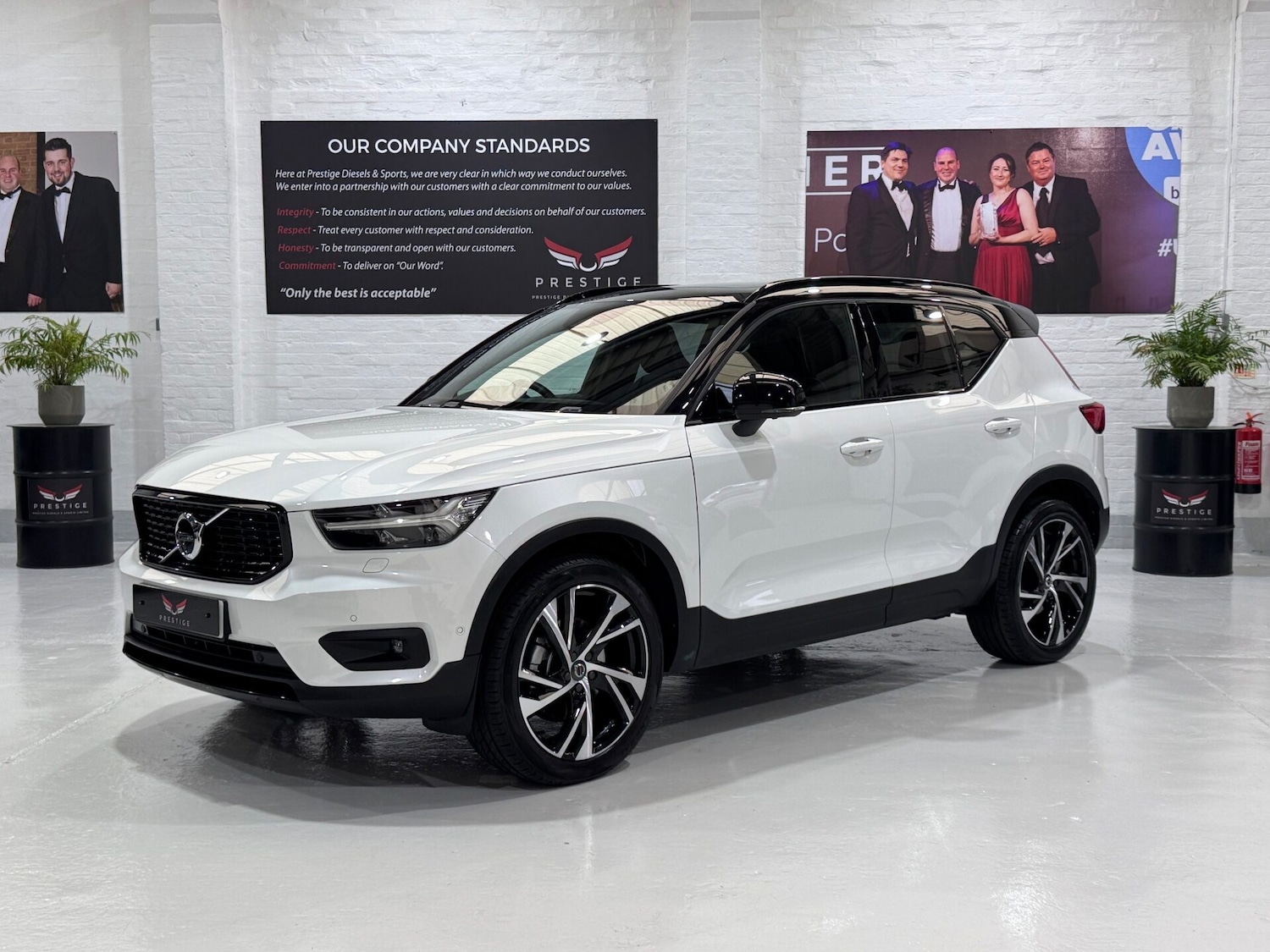 Used Volvo XC40 2018 for sale - 76615688: Photo 1