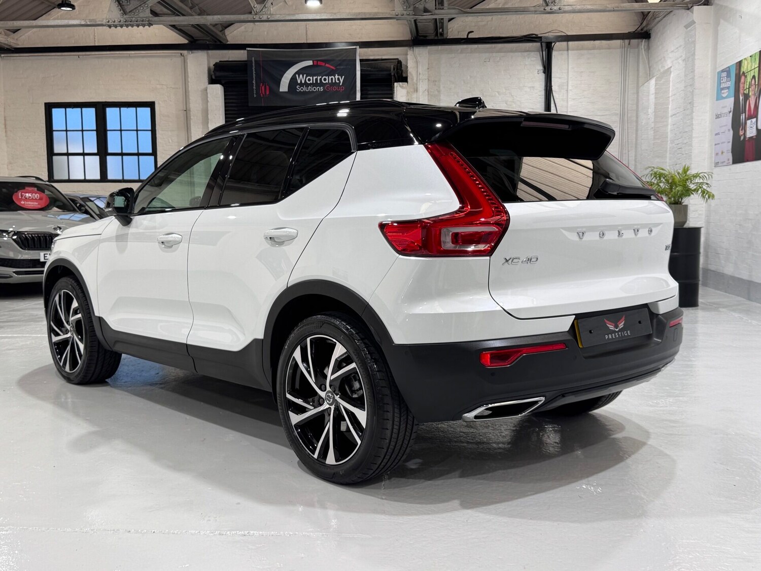Used Volvo XC40 2018 for sale - 76615688: Photo 16