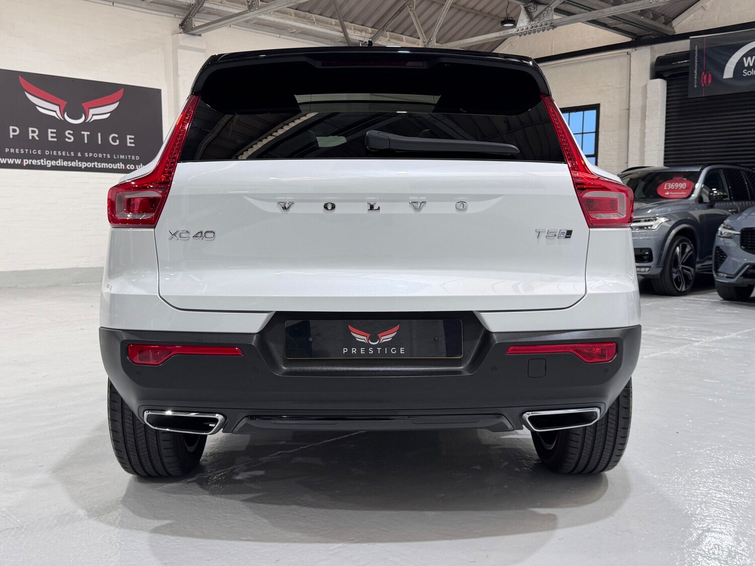 Used Volvo XC40 2018 for sale - 76615688: Photo 17