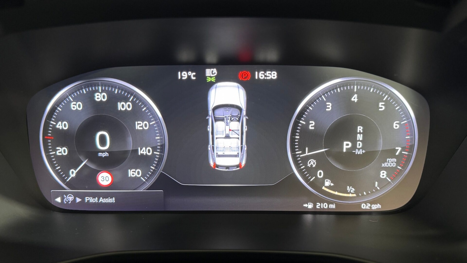 Used Volvo XC40 2018 for sale - 76615688: Photo 36