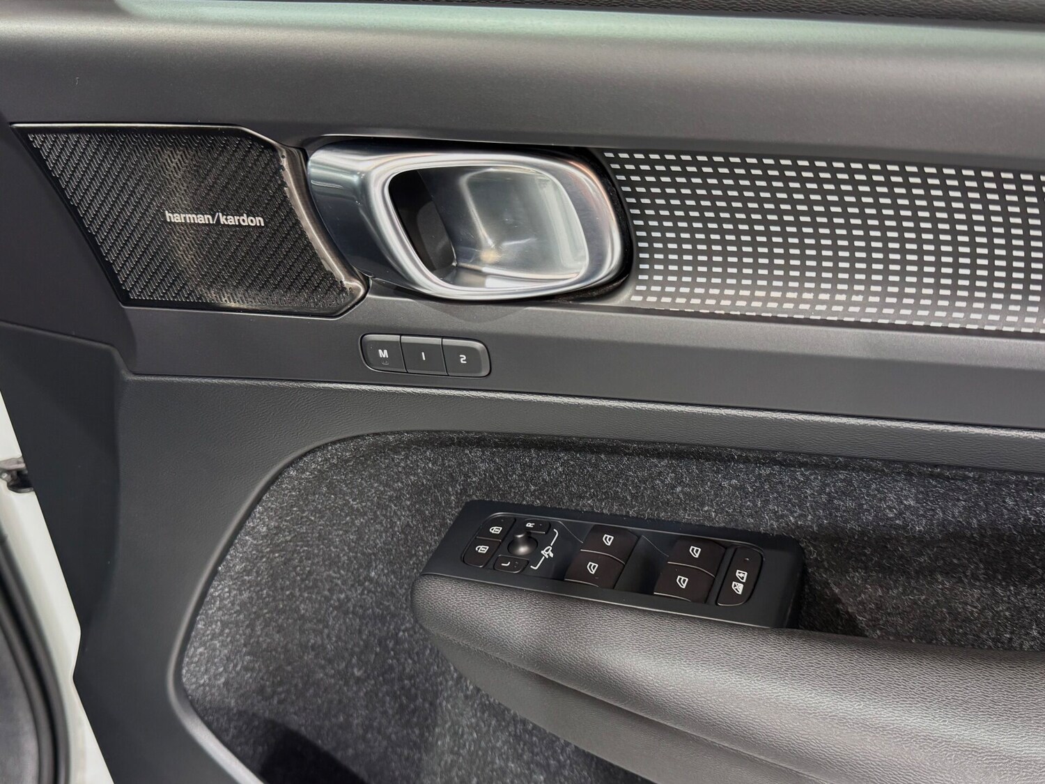 Used Volvo XC40 2018 for sale - 76615688: Photo 50