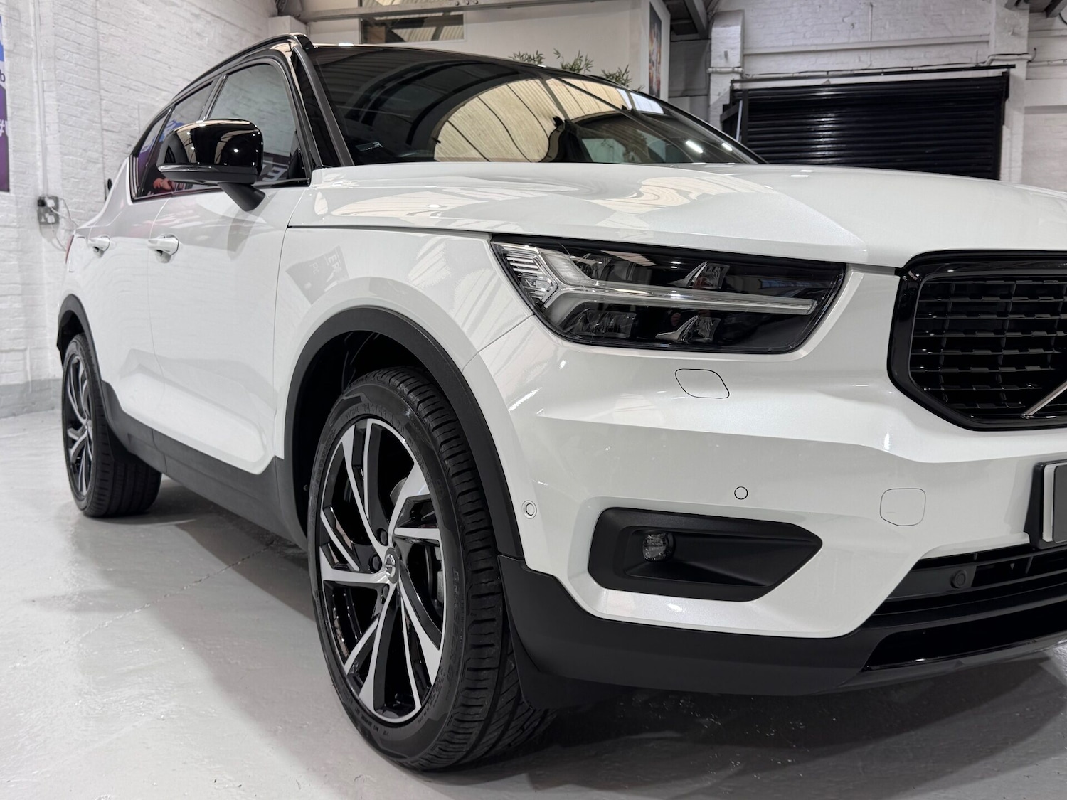 Used Volvo XC40 2018 for sale - 76615688: Photo 8