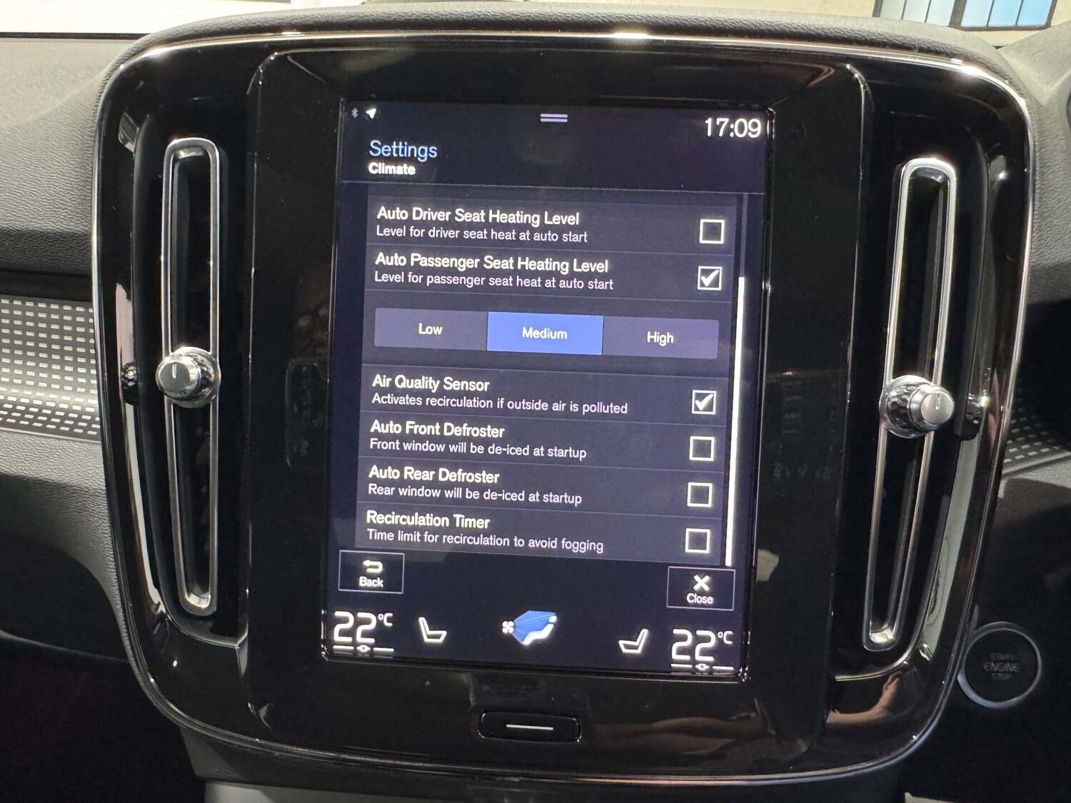 Used Volvo XC40 2018 for sale - 76615688: Photo 84