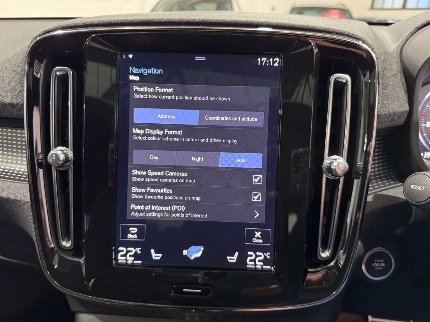 Used Volvo XC40 2018 for sale - 76615688: Photo 96