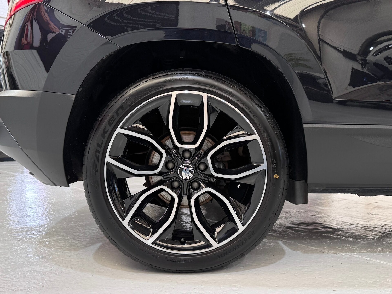 Used Skoda Karoq 2019 for sale - 77161305: Photo 30