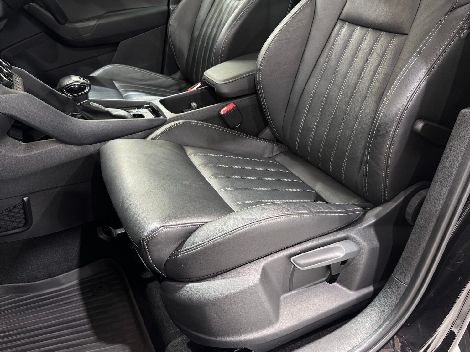 Used Skoda Karoq 2019 for sale - 77161305: Photo 47