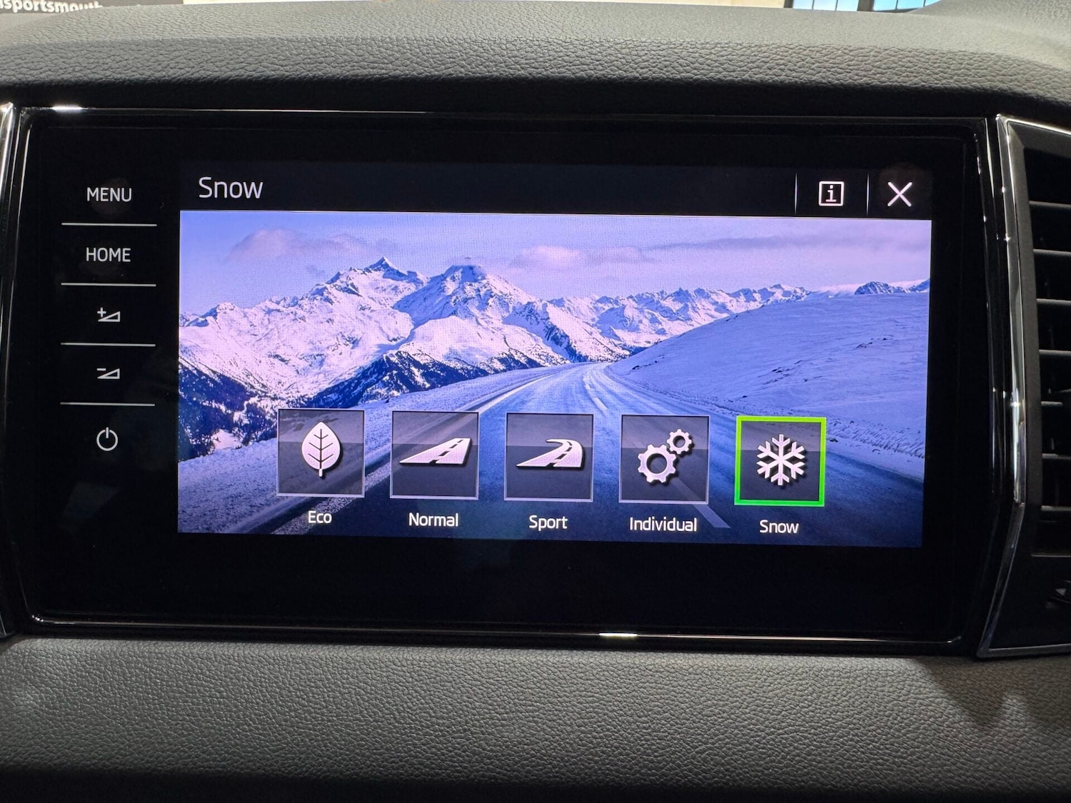 Used Skoda Karoq 2019 for sale - 77161305: Photo 87