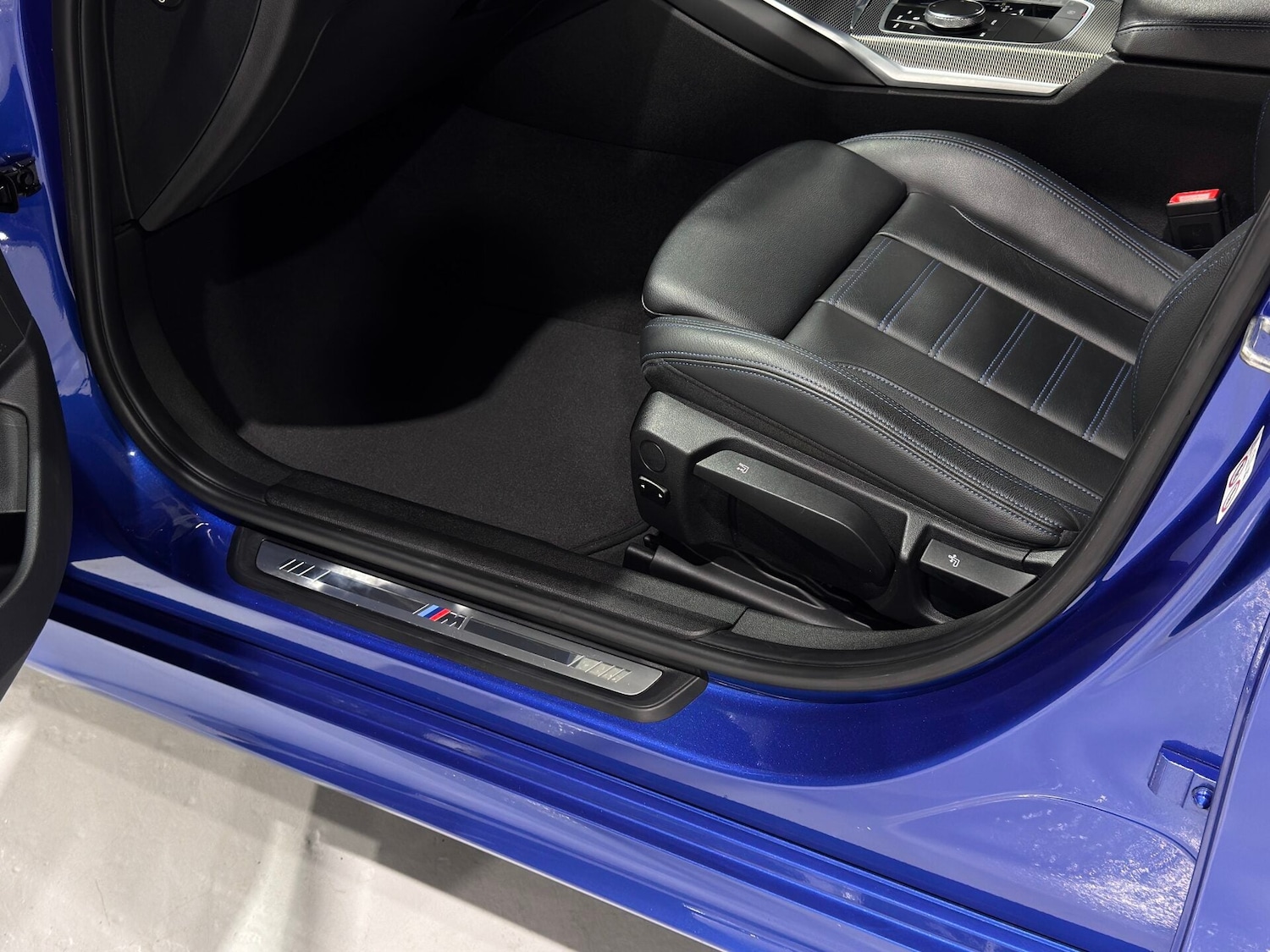 Used BMW 3 Series 2019 for sale - 76669131: Photo 41