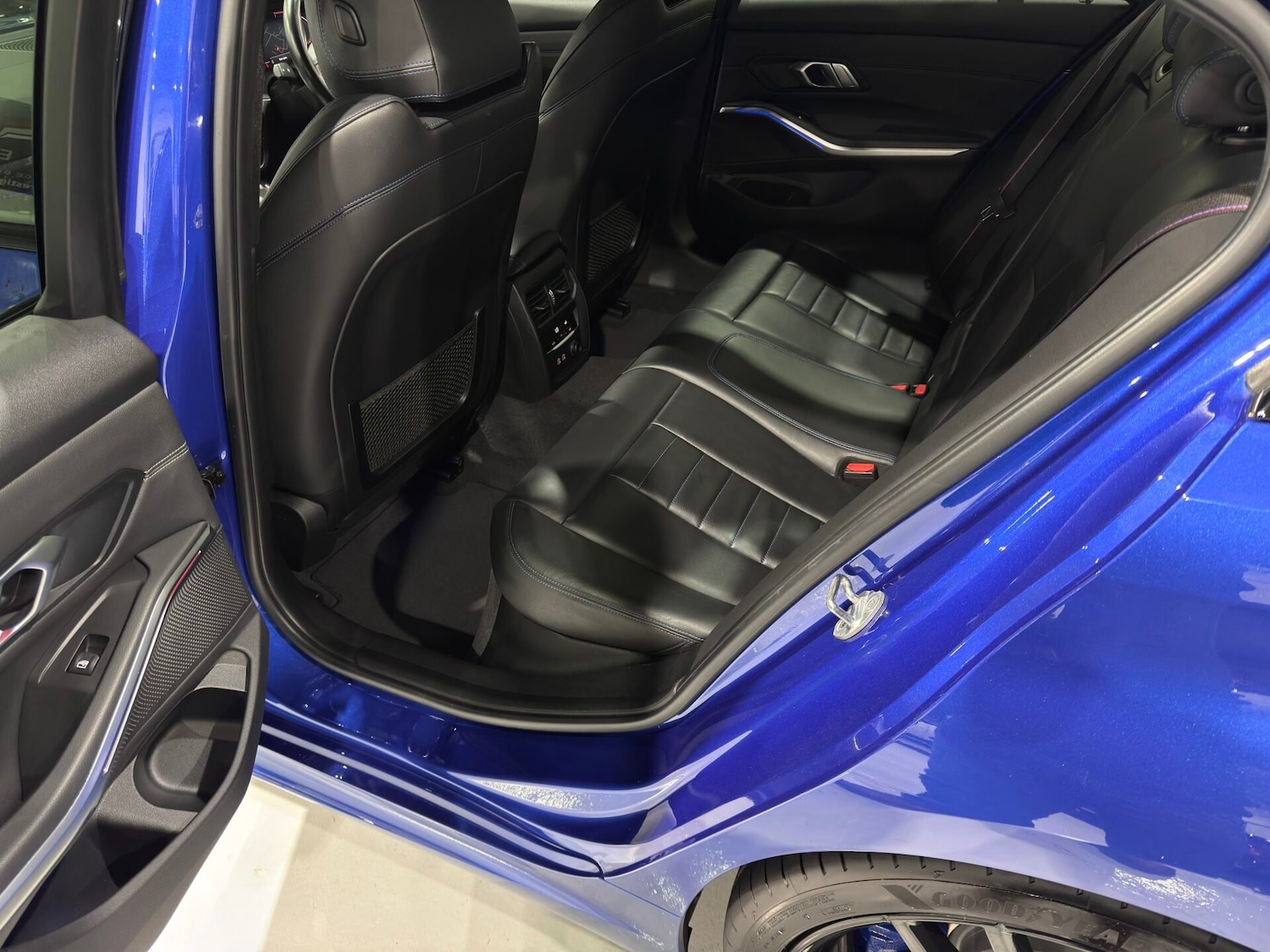 Used BMW 3 Series 2019 for sale - 76669131: Photo 43