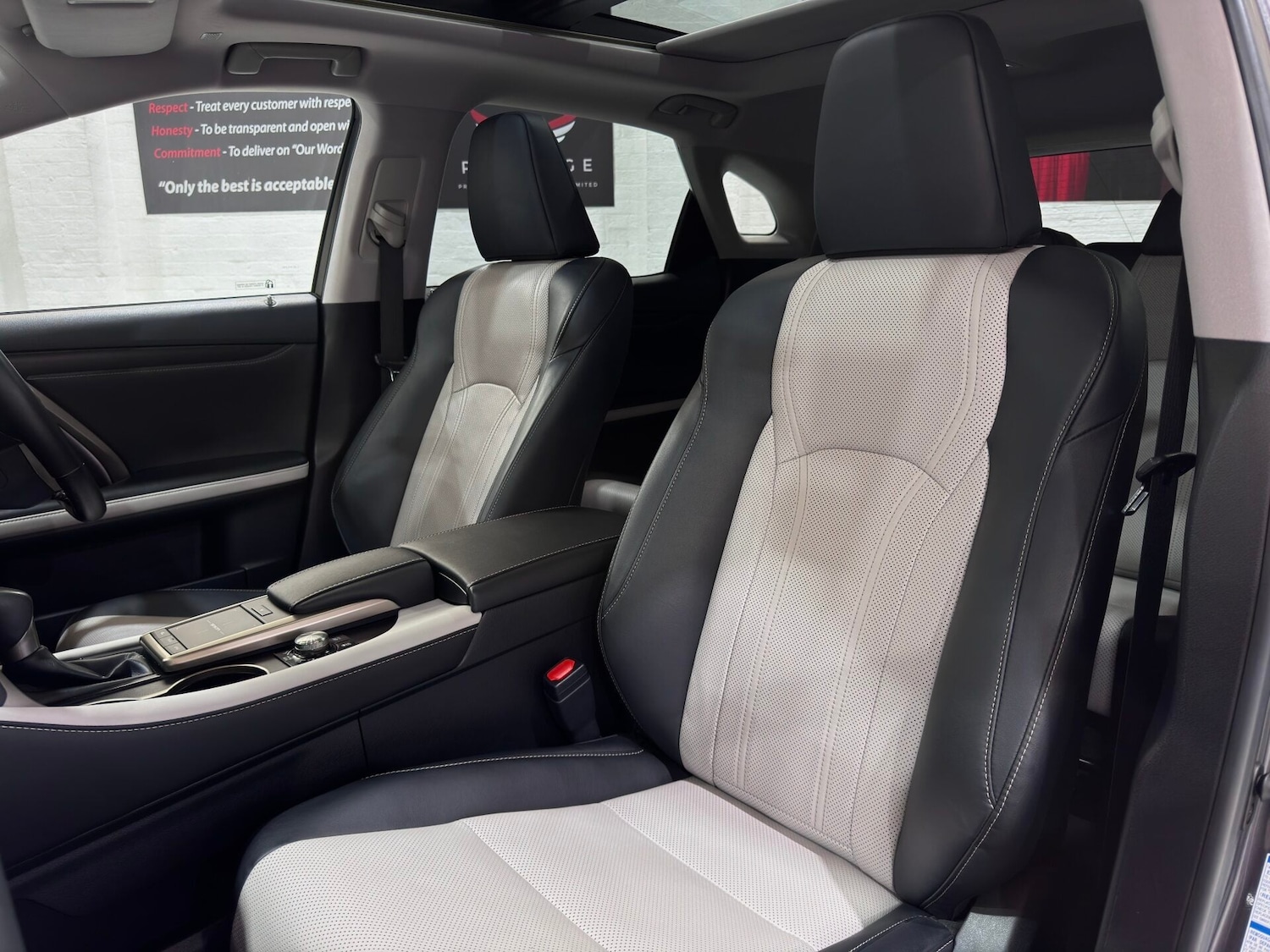 Used Lexus RX 2022 for sale - 78070114: Photo 54