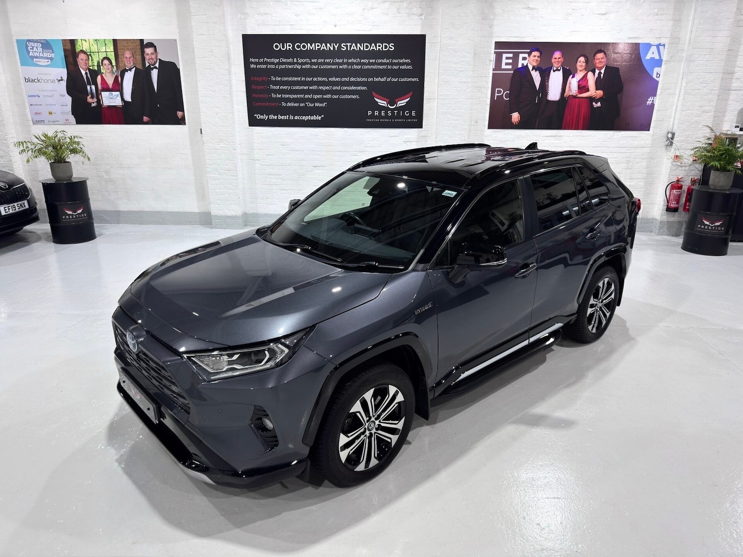 Used Toyota RAV4 2020 for sale - 77392660: Photo 16