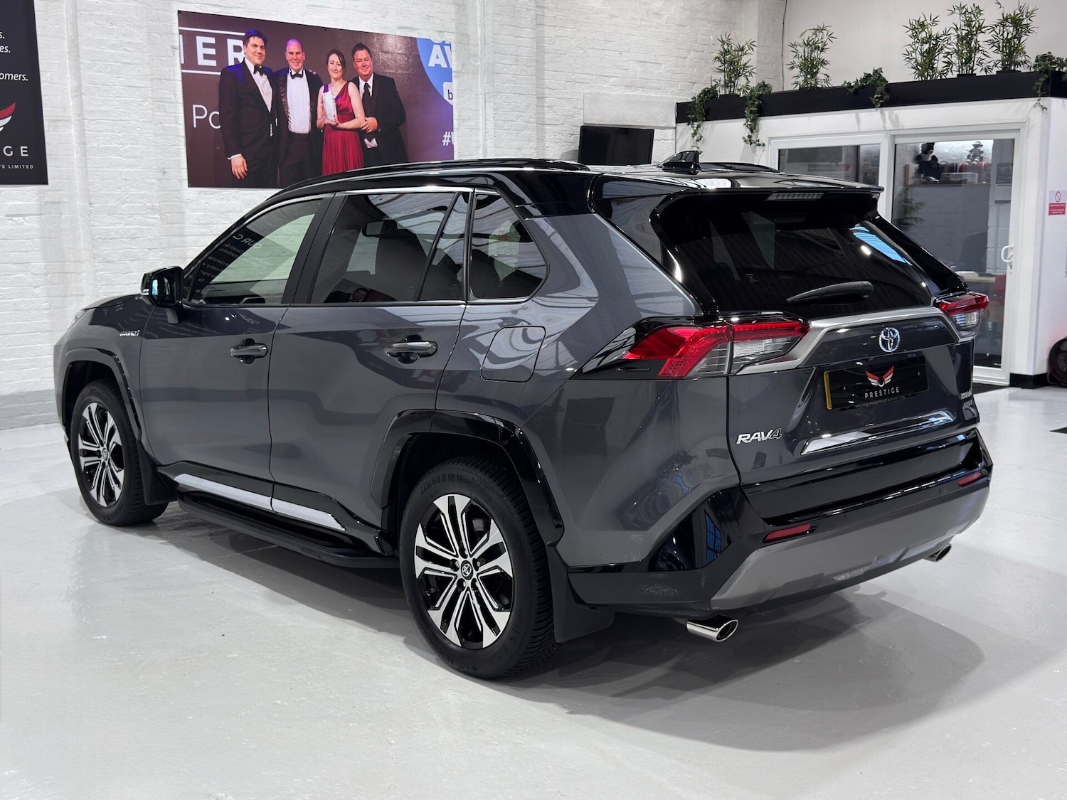 Used Toyota RAV4 2020 for sale - 77392660: Photo 18