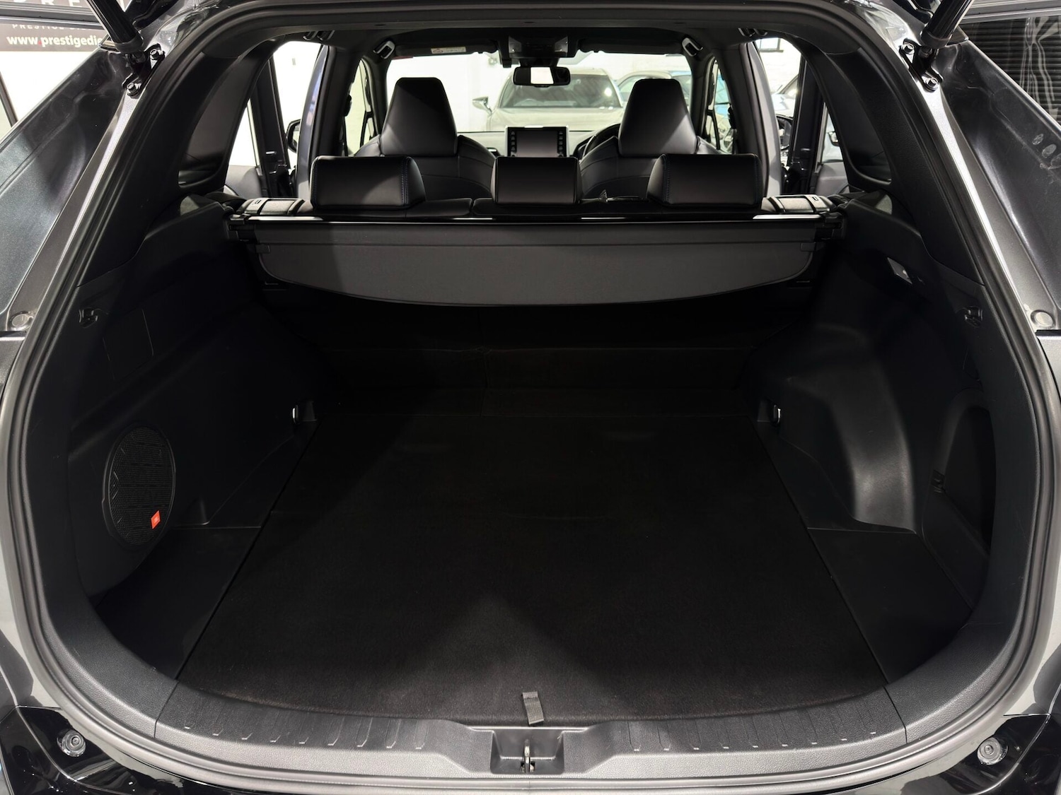 Used Toyota RAV4 2020 for sale - 77392660: Photo 24