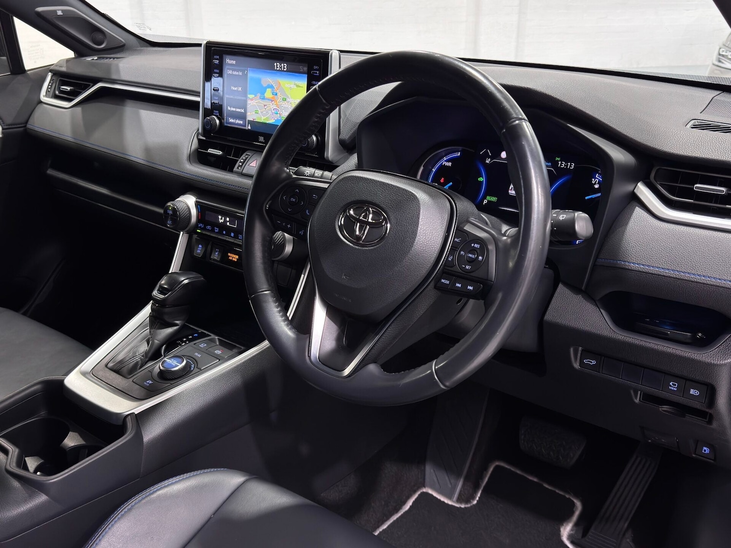 Used Toyota RAV4 2020 for sale - 77392660: Photo 35