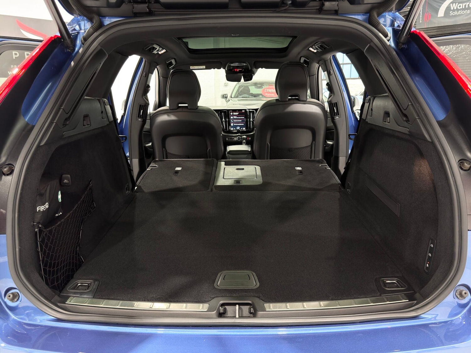 Used Volvo XC60 2019 for sale - 78015911: Photo 21